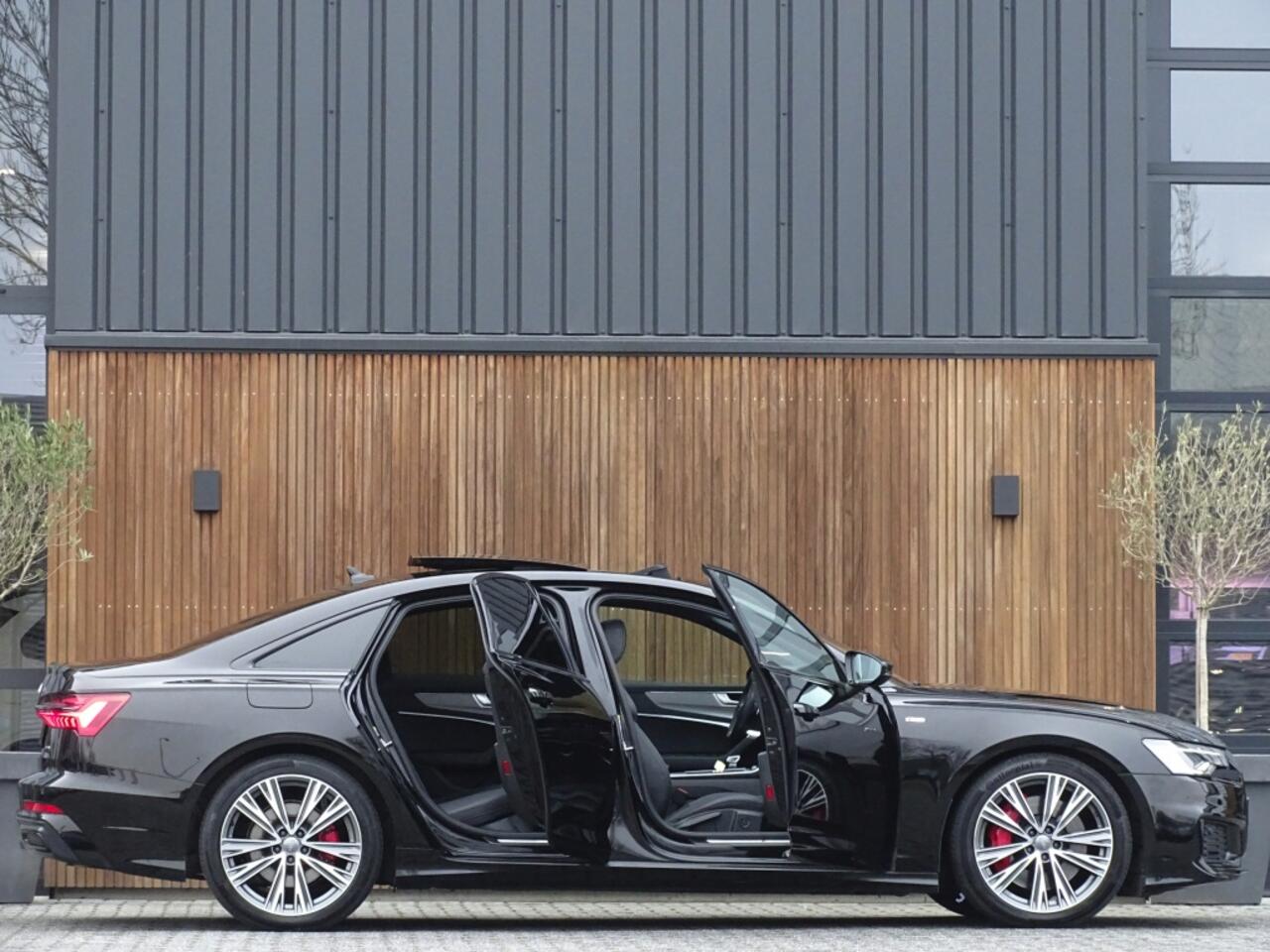 Audi A6 55 TFSIe 367PK Quattro / S-Edition / ACC / LED