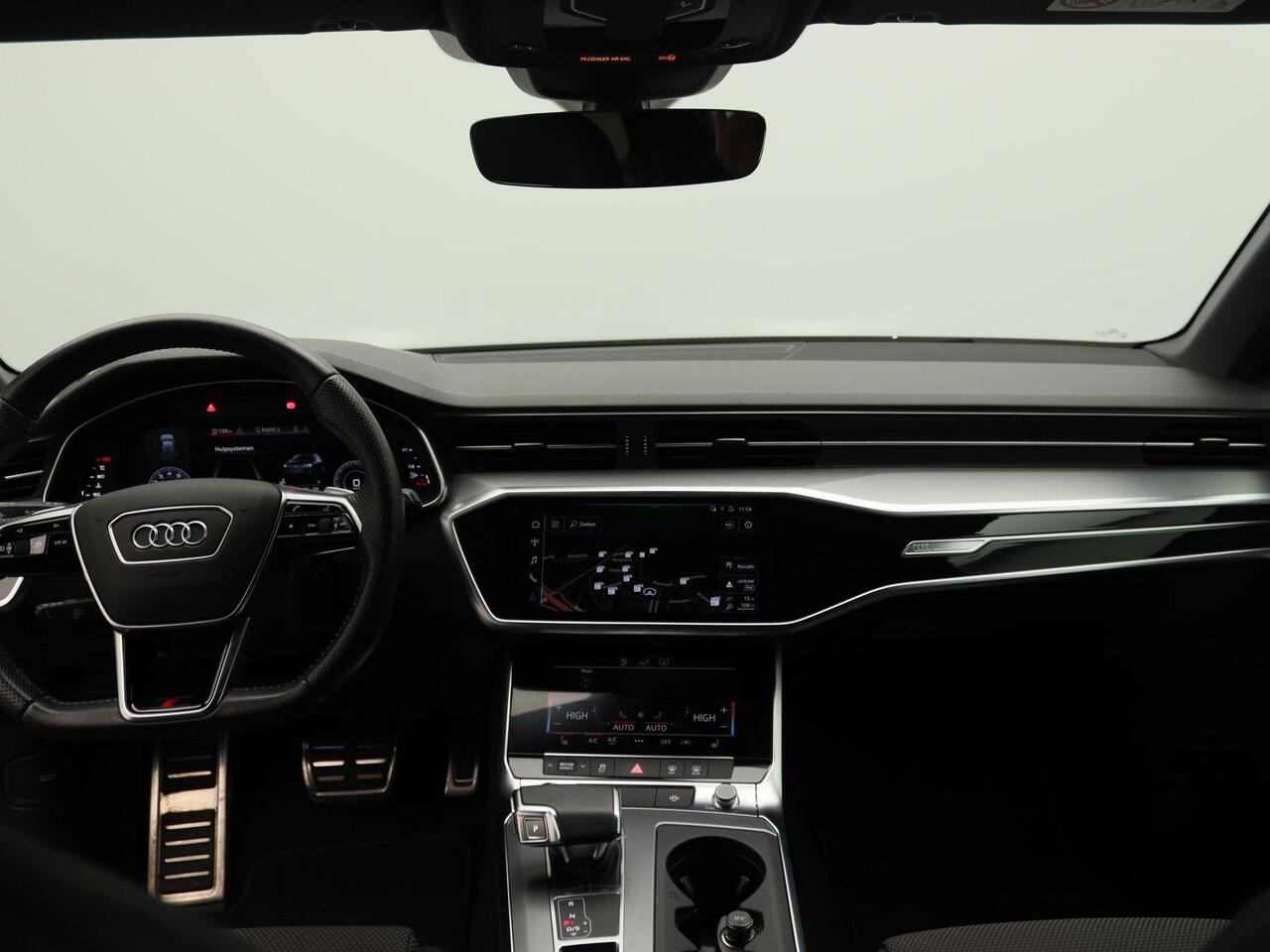 Audi A6 Avant 45 TFSI S edition Trekhaak-pakket | incl. winterbandenset | Veiligheids-pakket | alarmsysteem | Autonomous Emergency Braking |bots herkenning en activatie | cruise control | electronic climate control | LED koplampen | lederen/stof bekleding | licht