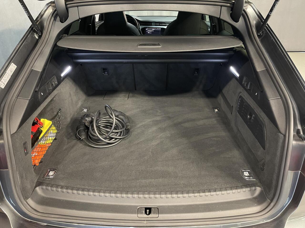 Audi A6 Avant 55 TFSI e quattro Pro Line S Competition 20"/RS stoelen leder + memory/Panoramadak/Trekhaak/B&O audio/Stoel + stuurverwarming/Adaptieve cruise/Keyless/Camera/Matrix LED