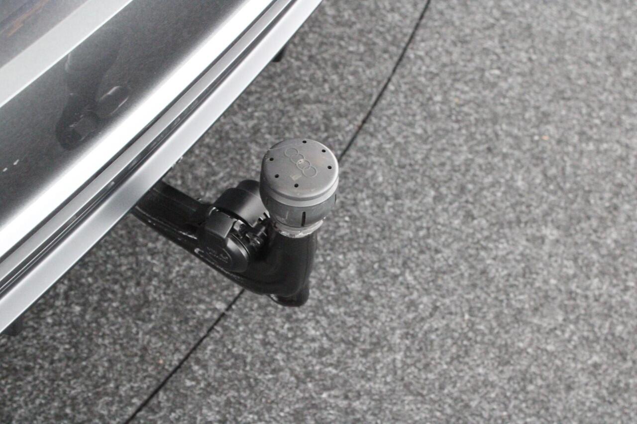 Audi A6 Avant 50 TFSI e 299pk quattro 2x S-Line Trekhaak Camera B&O Panoramadak Matrix Led Virtual Cockpit Navigatie