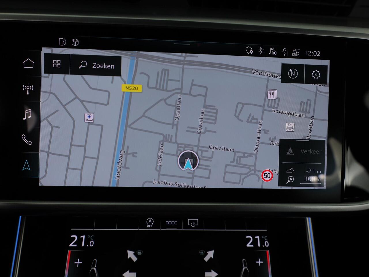 Audi A6 Avant 40 TFSI S edition 204pk | Panoramadak |Verwarmbare voorstoelen | 19'Lichtmetalen velgen | Parkeercamera |