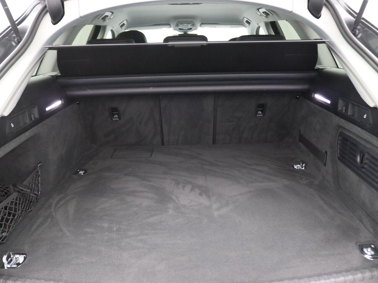 Audi A6 Avant 55 TFSI-e S edition 367PK S-Tronic S-line, Matrix LED verlichting, Keyless, Elektrische achterklep, Adaptive cruise control, Clima, Keyless, Stoel-stuurverwarming, 19" LM Velgen