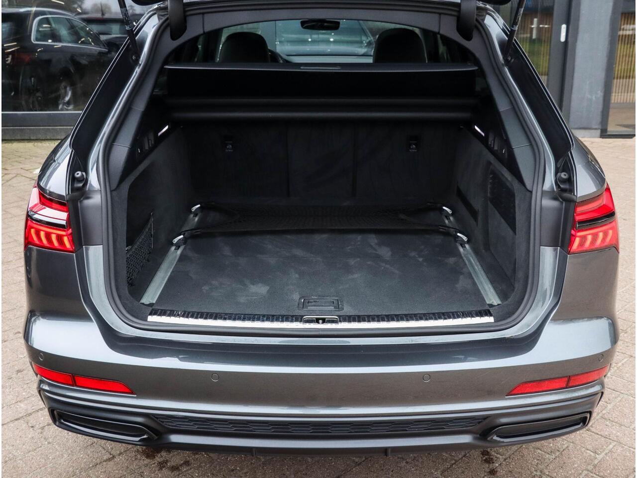 Audi A6 Avant 40 TFSI S edition 204pk Panoramadak LED Leder S Line