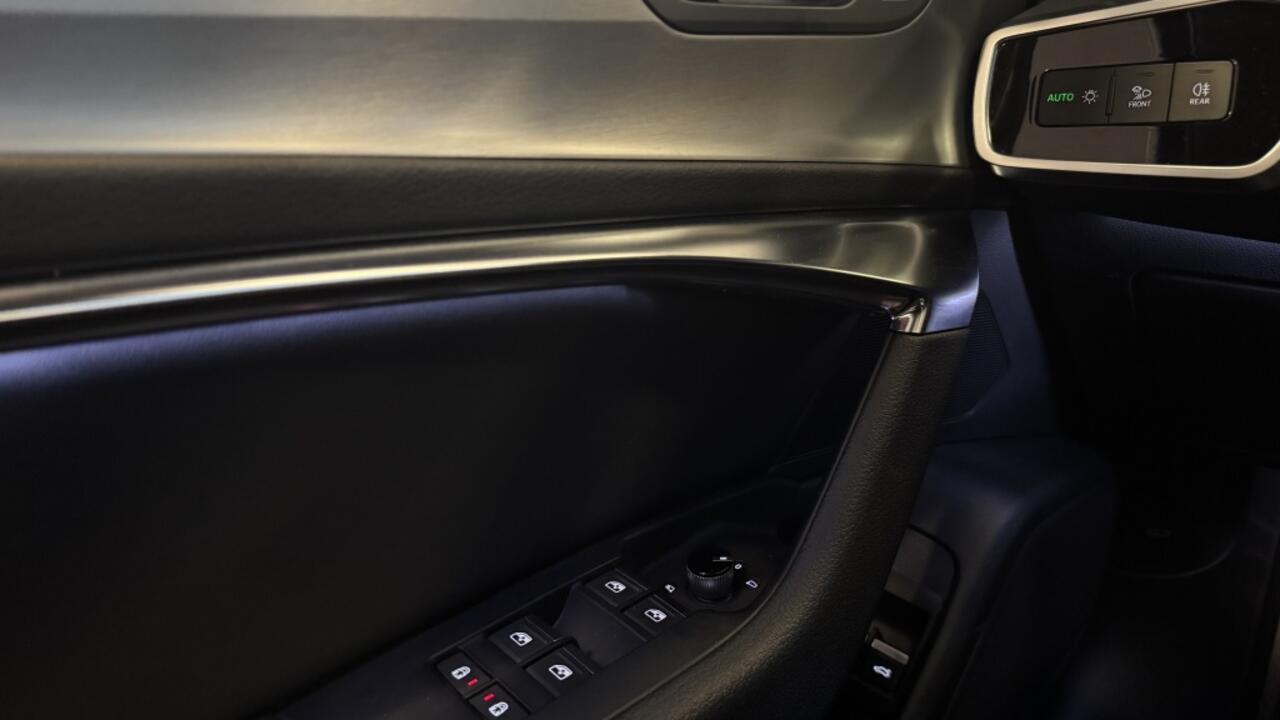 Audi A6 Avant 55 TFSI e Quattro | Competition | S-Line | Navi | Camera