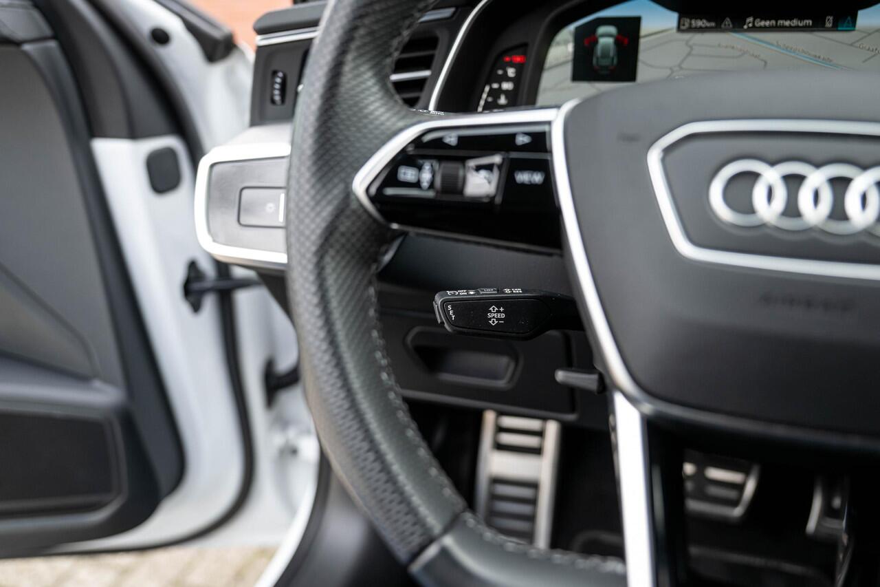 Audi A6 Avant 40 TFSI 204pk S-Line Competition Black Optic