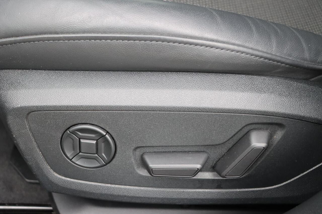 Audi A6 Avant 50 TFSI e quattro S edition 299pk S-Tronic Memory | Carplay | Camera