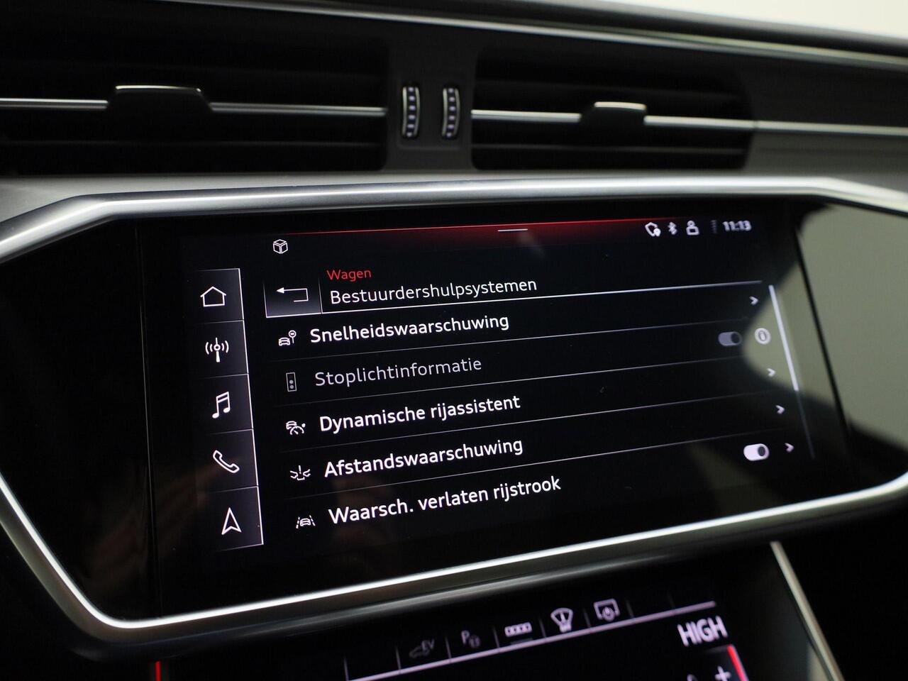 Audi A6 Avant 55TFSIe 270kW/367PK quattro Pro Line S Competition · Panoramadak · Camera · Apple/Android Car Play · HEAD-UP Display · Dodehoeksensoren · Adaptive CC · Leder/Alcantara
