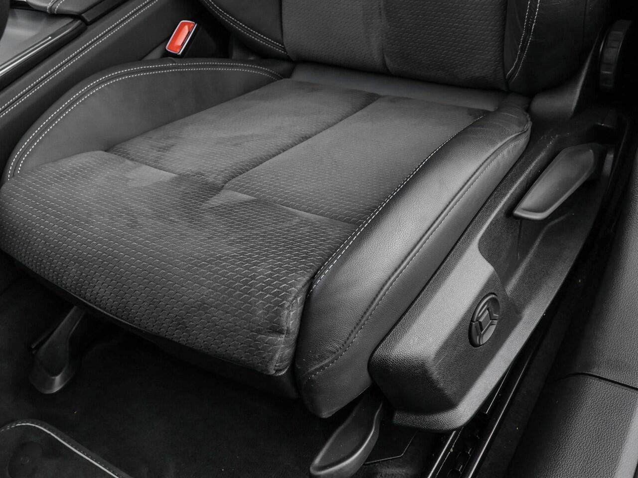 Audi A6 Avant 55 TFSIe 367pk S-tronic Quattro Pro Line S · Panoramadak · Bang & Olufsen · 360 Camera · Wegklapbare Trekhaak · Apple/Android Car Play · Elek. Achterklep · 20'' Inch ·