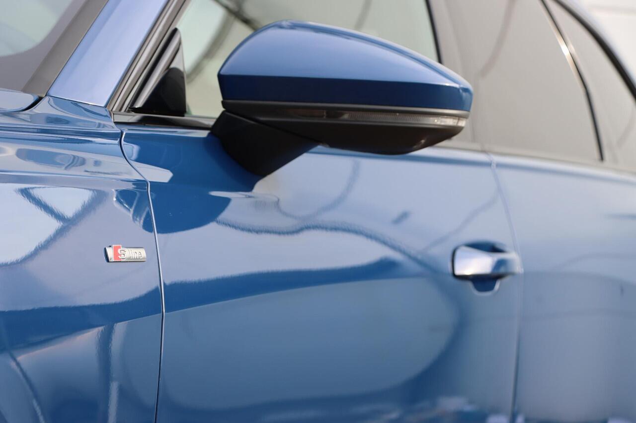 Audi A6 Avant 50 TFSI e quattro S edition Competition 300pk S Tronic | Stoel+Stuurverwarming | B&O | Trekhaak | elektrische stoelen