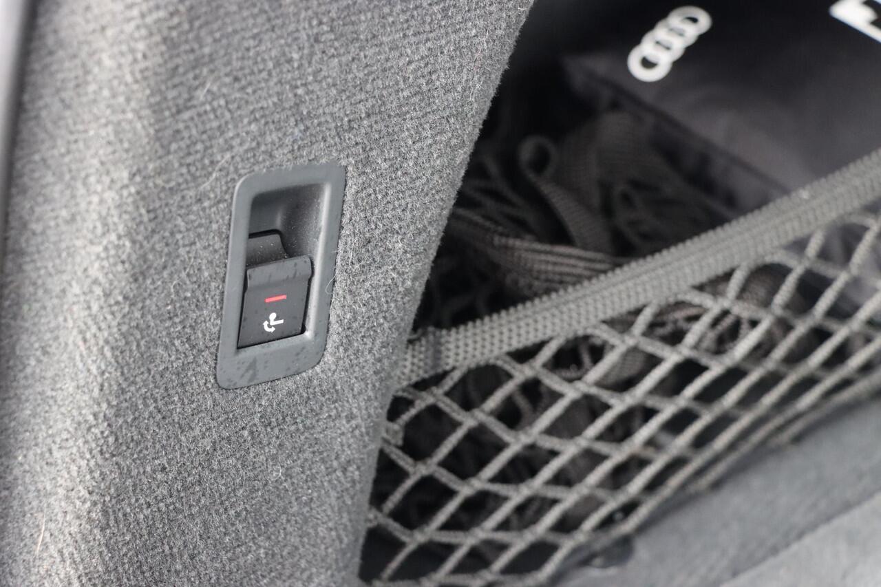 Audi A6 Avant 50 TFSI e quattro S edition Competition 300pk S Tronic | Stoel+Stuurverwarming | B&O | Trekhaak | elektrische stoelen