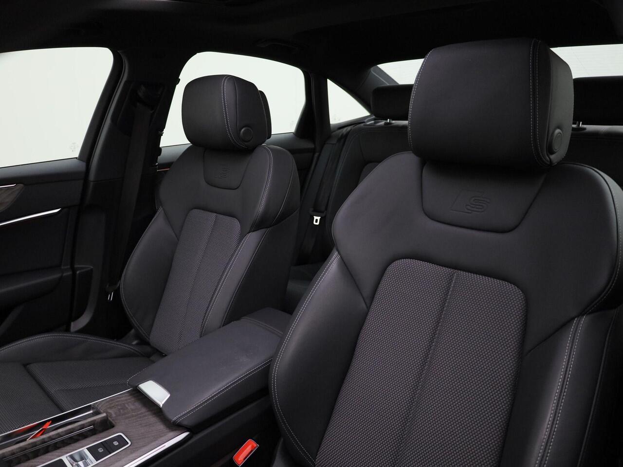 Audi A6 Limousine 50 TFSIe 220kW/299PK quattro S Line · 360°Camera + Parkeersensoren · Panoramadak · Trekhaak · Garantie t/m 14-04-2029 of 100000km.