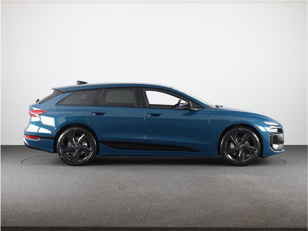 Audi A6 Avant S edition e-tron 100kWh 270 kW / 367 PK Avant Elek Panorama-glasdak, Bang&Olufsen soundsysteem, winterpakket, privacy glass
