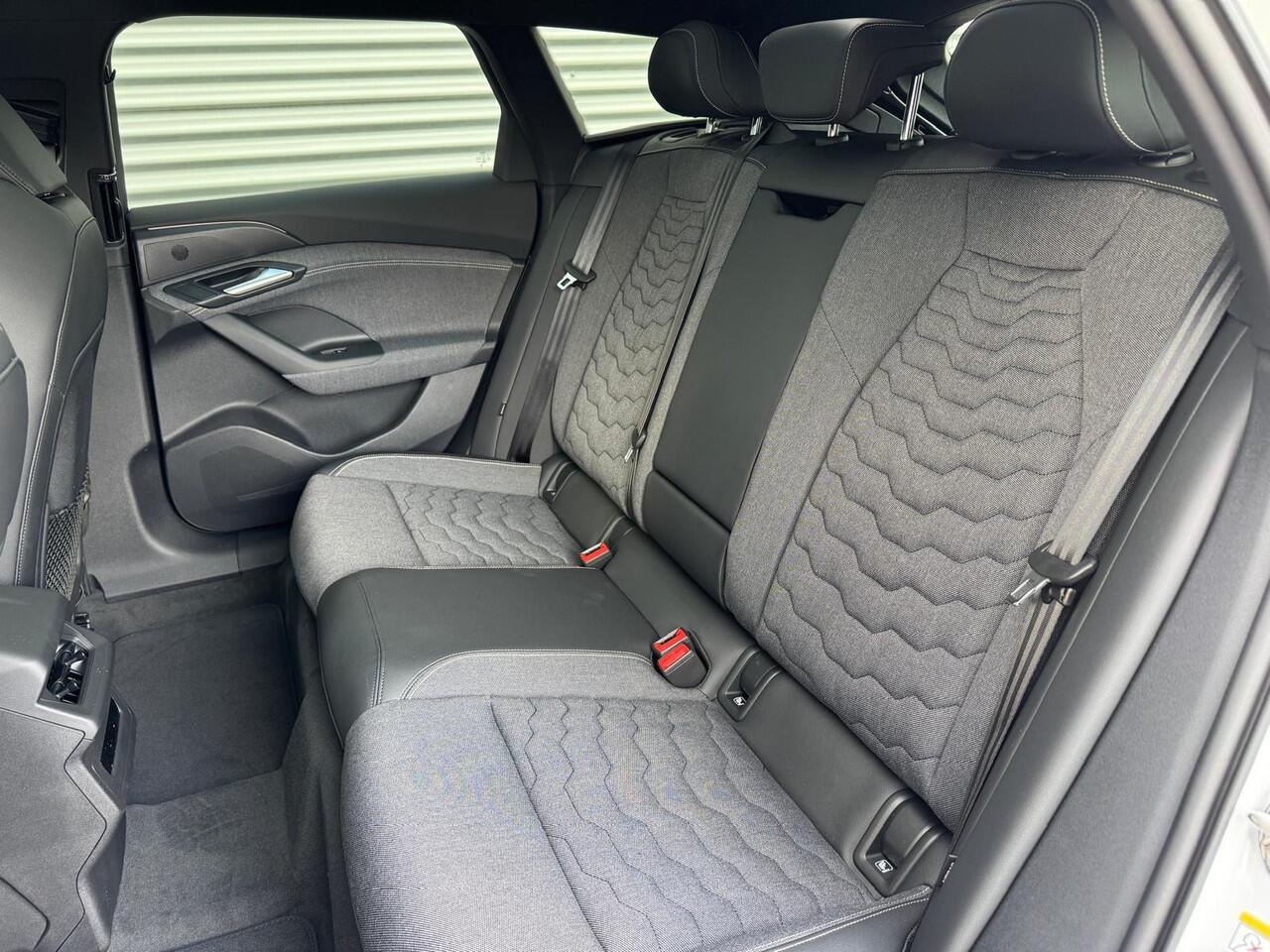 Audi A6 e-tron Avant S edition (C1) e-tron 270kW/367pk 100kWh Avant El Audi A6 Avant e-tron S Edition e-tron performance (270kW/367pk) 100kWh