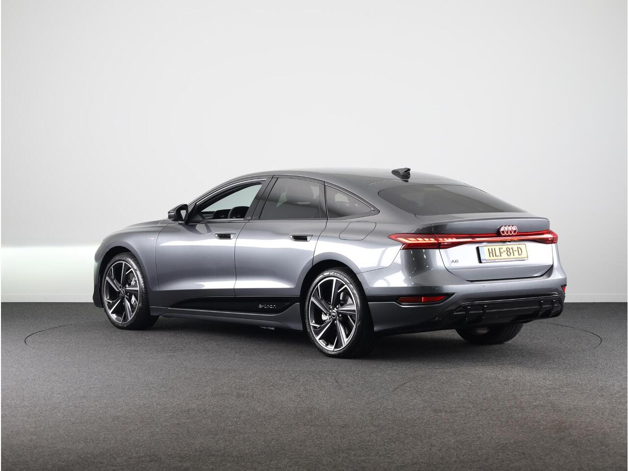 Audi A6 Sportback e-tron S edition performance 100 kWh 367pk | Tech plus pakket | 21 inch Lichtmetalen velgen | S line interieur | Winterpakket