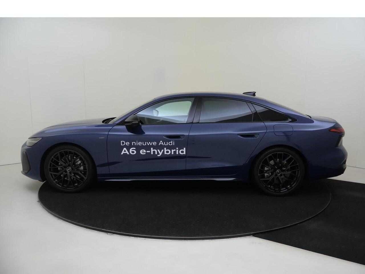 Audi A6 Limousine 2.0 e-hybrid 299pk quattro S edition | 21 inch LM velgen | Leder/alcantara bekleding | Carbon inleg | Elek. verstelbare voorstoelen | Comfortsleutel