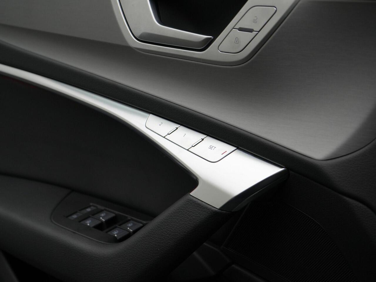 Audi A6 Avant 55 TFSI e 367 pk Quattro Competition / S-Line | Panoramadak | Trekhaak | Demperregeling | Geheugenstoel | Head-up display | Rondomzicht camera