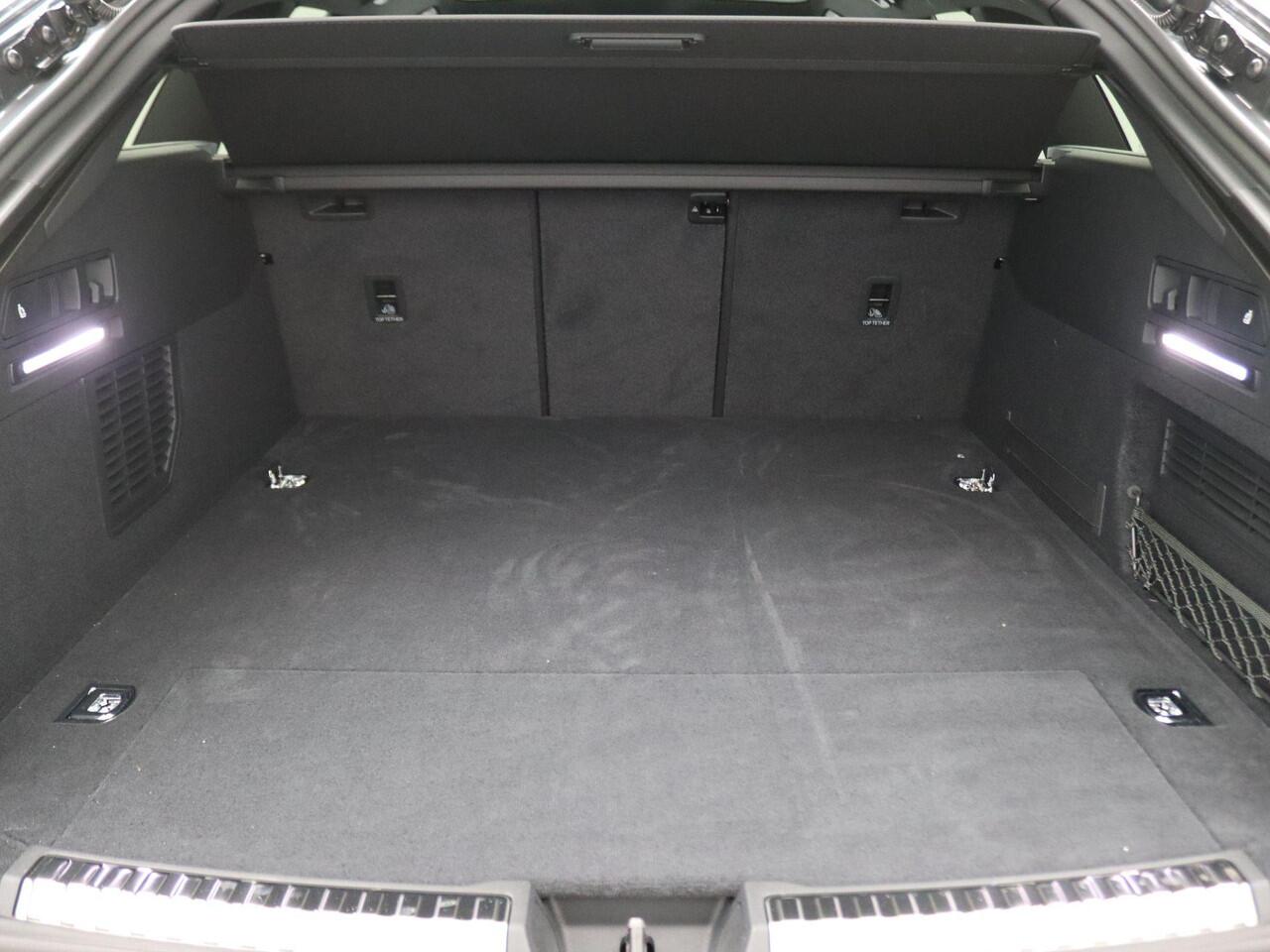 Audi A6 Avant 2.0 e-hybrid quattro S edition Competition 367PK Sportstoelen plus, head-up, B&O sound, Luchtvering, Panoramadak, Trekhaak, 21" lichtmetalenvelgen