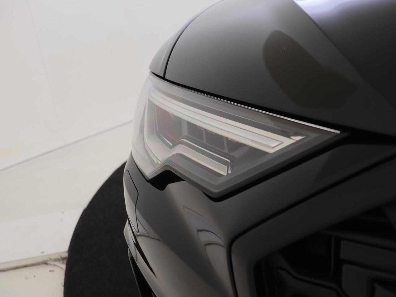 Audi A6 Avant 50 TFSI e quattro S edition Competition | Head-up display | Parkeerassistent | 360 camera | 4-zone airco | Dodehoek detectie | Keyless | Stoelverwarming |