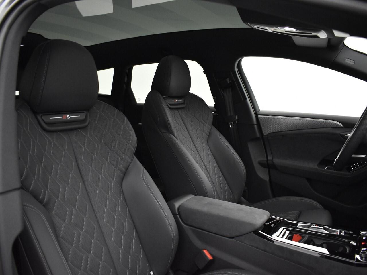 Audi A6 Avant e-tron S edition 367 PK · Tech pro · Panorama glasdak · Sportstoel plus leder zwart · Stoelmassage + ventilatie