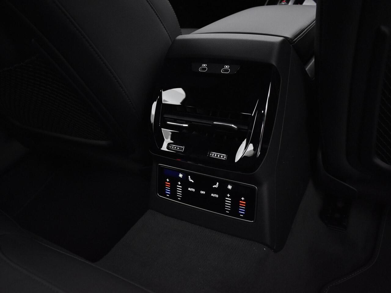 Audi A6 Limousine 2.0 e-hybrid quattro S Edition 299 PK Audi Sport 21'' · Tech Plus pakket · Akoestische glas · Lichtpakket Pro