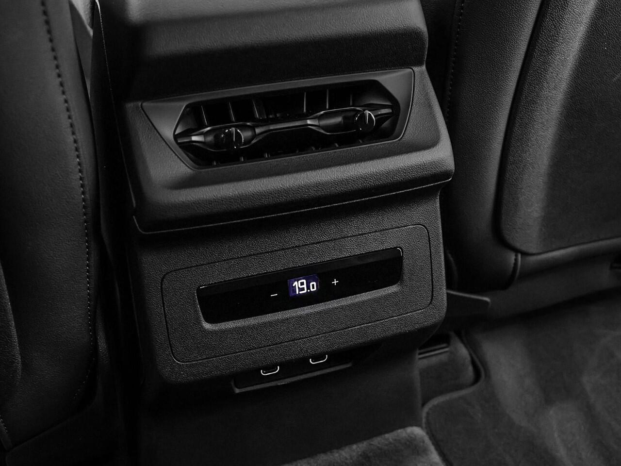 Audi A6 Sportback e-tron S edition 286 PK · Panorama-glasdak · Privacy glas · Sportstoel leder/dinamic zwart