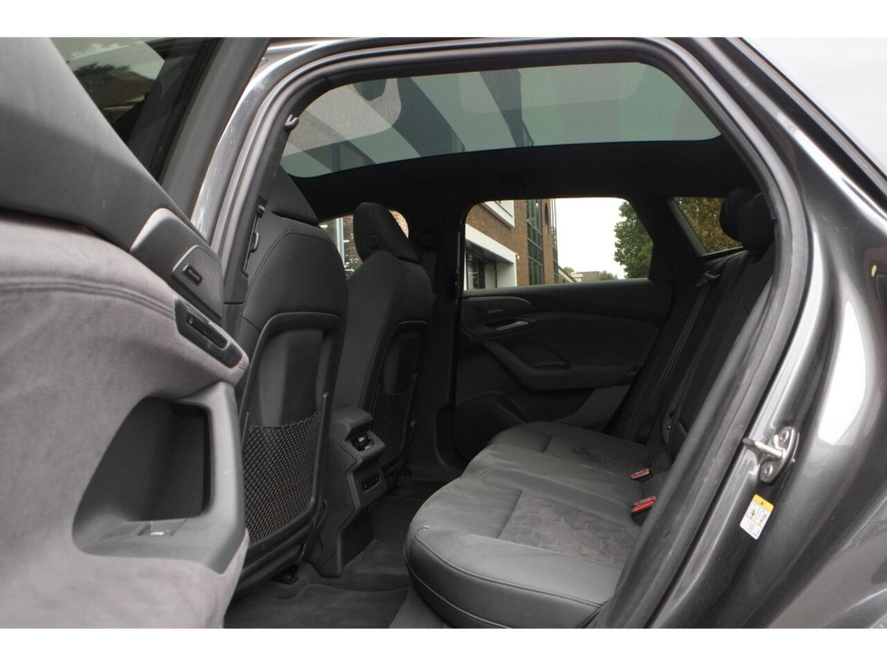 Audi A6 Avant e-tron S edition quattro 428pk, 100 kWh accu, Trekhaak, Pa