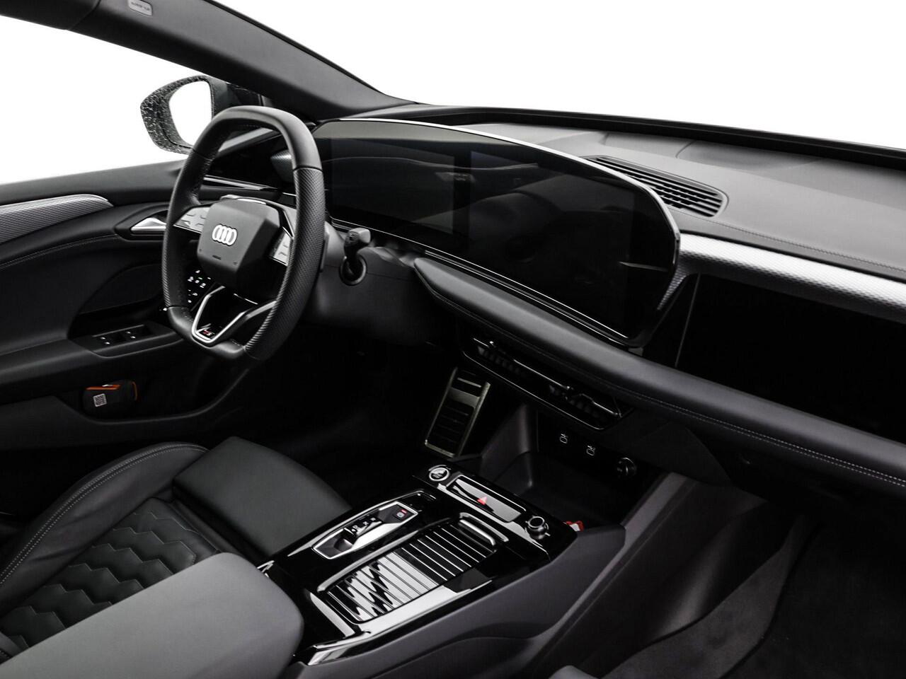 Audi A6 Sportback e-tron S edition 286 PK · Privacy glas · Remzadels rood · Sportstoel leder zwart