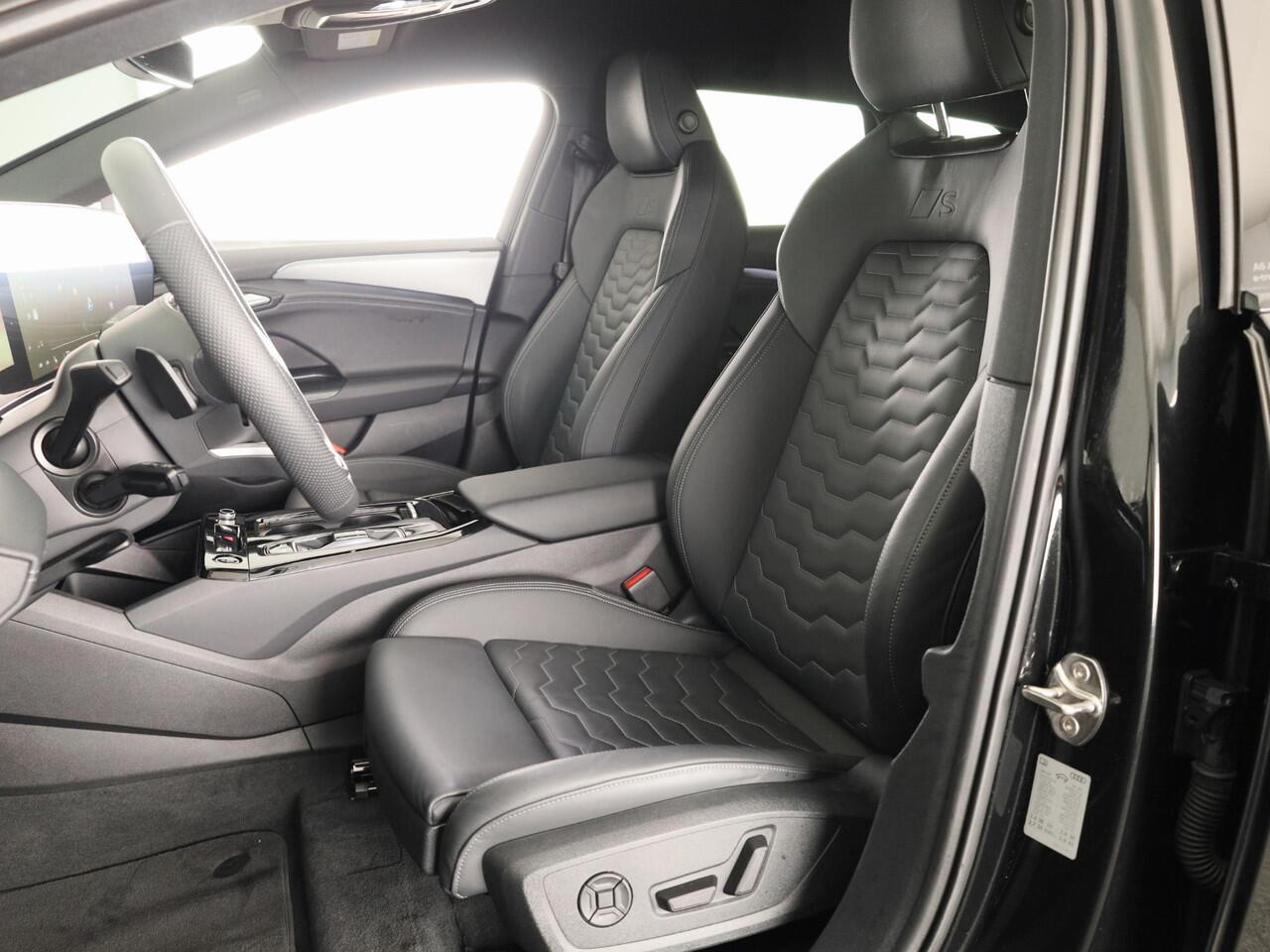 Audi A6 Avant e-tron S edition performance 100 kWh 367pk | Matrix Led verlichting | Elektrisch verstelbare voorstoelen+ geheugen bestuurdersstoel | Adaptieve cruise controle | 360° Camera