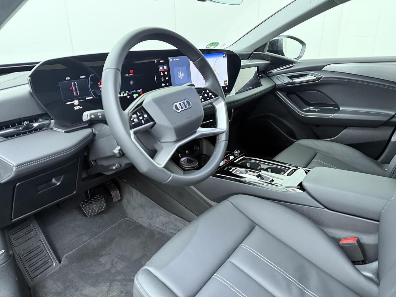 Audi A6 Sportback e-tron Advanced edition performance 100 kWh | 367 PK | SoH 97% | Trekhaak | Warmtepomp | S line | Dode hoek detectie | Led plus koplampen |