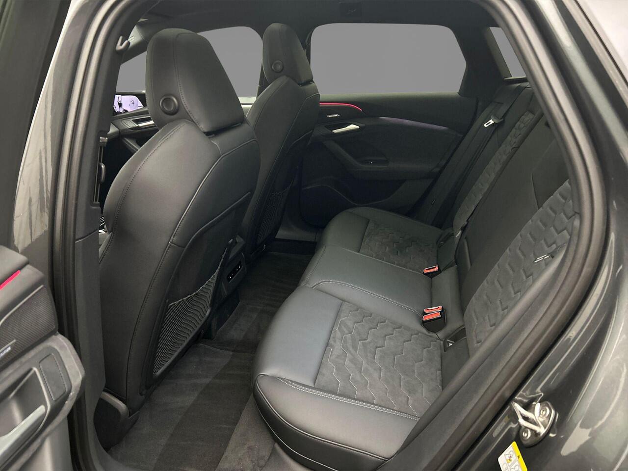 Audi A6 Avant e-tron S edition performance 100 kWh | Pano | Virtual mirrors | MMI pro | B&O | Matrix | ACC | Keyless |