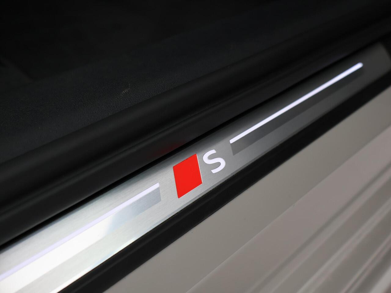 Audi A6 E-TRON S EDITION PERFORMANCE 100 kWh + PANORAMA | 21 INCH | LUCHTVERING | BIJRIJDER DISPLAY | TECH PRO