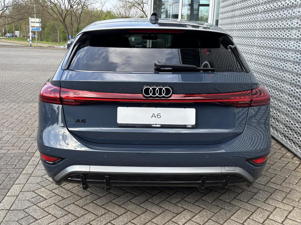 Audi A6 e-tron Avant Advanced edition 100kWh / 367 PK | Sportstoelen leder | Passagiersdisplay | Matrix LED-verlichting | Elektrische stoelen