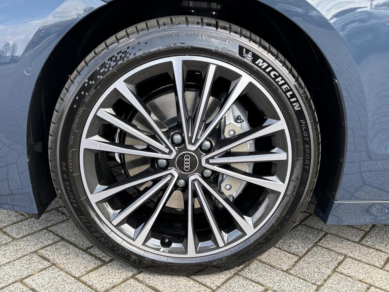 Audi A6 e-tron Avant Advanced edition 100kWh / 367 PK | Sportstoelen leder | Passagiersdisplay | Matrix LED-verlichting | Elektrische stoelen