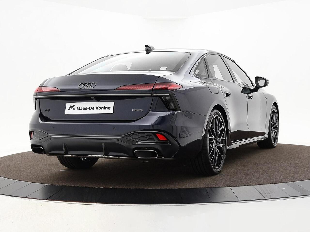 Audi A6 Limousine 2.0 e-hybrid quattro S edition 299 PK · Tech plus · 21" LM Velgen · Exterieurpakket zwart · Bekleding Leder/Alcantara