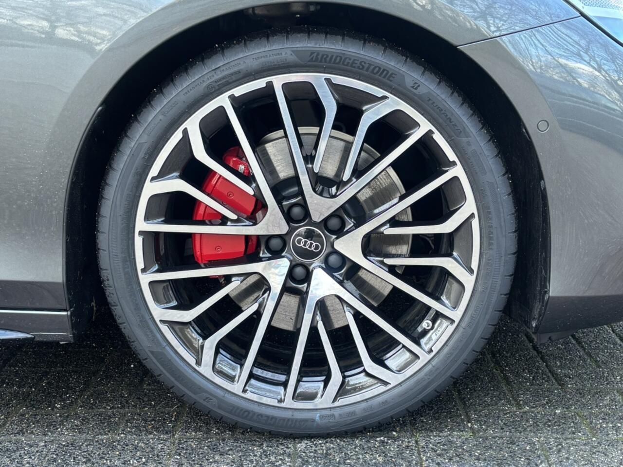 Audi A6 Avant e-Hybrid S-Line Quattro 4AS Trekhaak Pano 21" Memory BTW