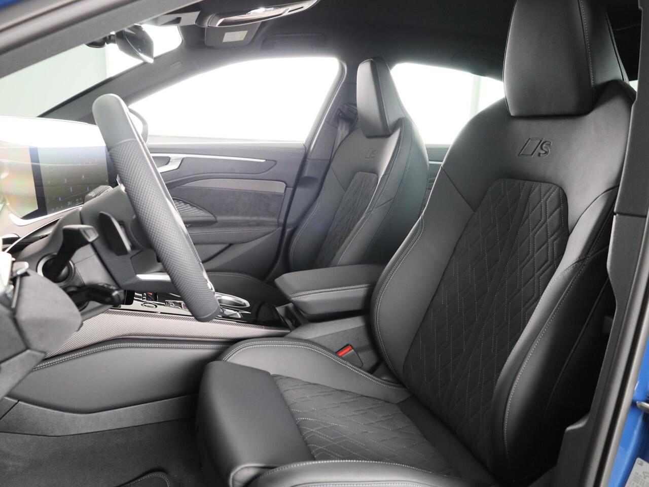 Audi A6 Limousine Edition one e-hybrid 299 pk | Techniekpakket plus | Geheugen stoelen voor | Alcantara/leren bekleding | Interieurdelen carbon |