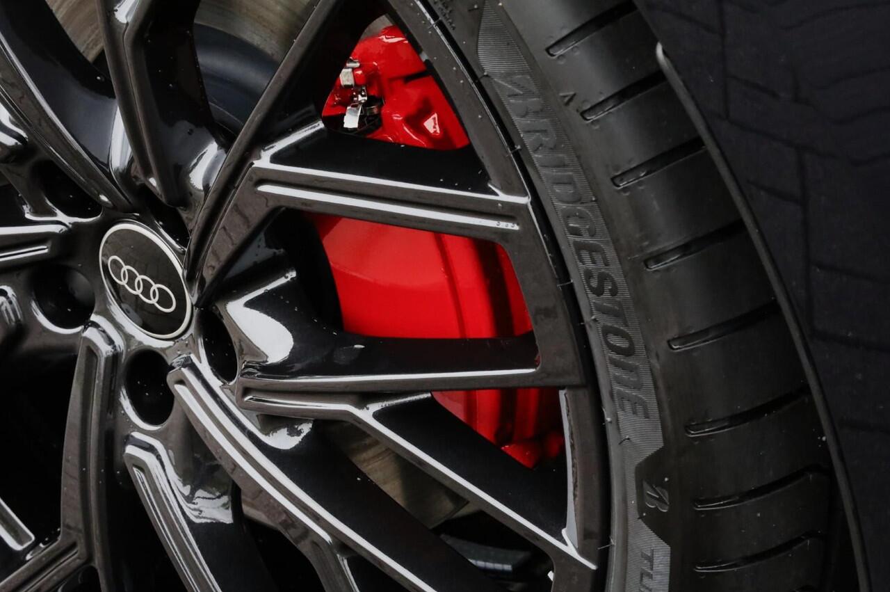 Audi A6 Avant e-hybrid Competition Trekhaak l Massage l Pano.dak