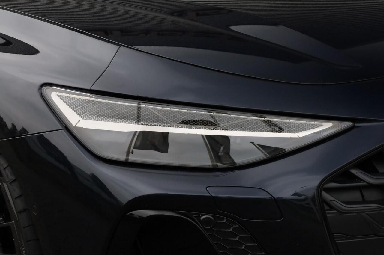 Audi A6 Avant e-hybrid Competition Trekhaak l Massage l Pano.dak