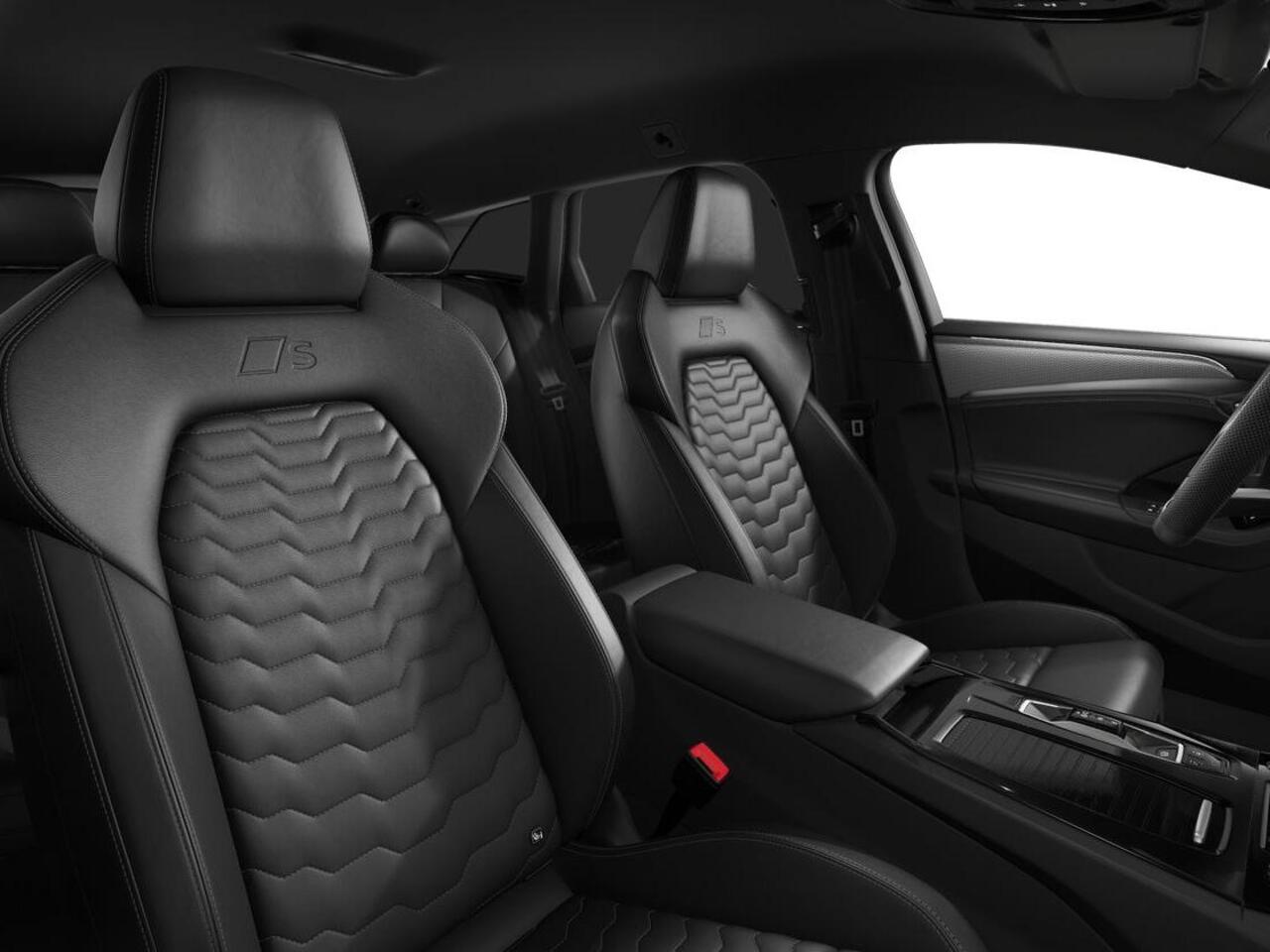 Audi A6 e-tron S edition 83 kWh 286 PK · Exterrieurpakket zwart · Trekhaak elek. wegklapbaar · Lederen bekleding