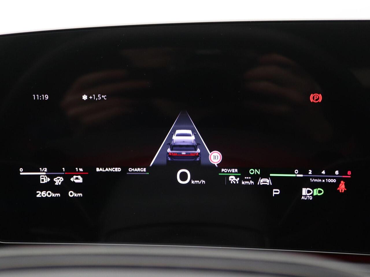 Audi A6 Avant 2.0 e-hybrid quattro S edition Competition 367PK Tech Pro, trekhaak, elek. stoelen, head-up, B&O sound, Luchtvering, Panoramadak, 21" lichtmetalen velgen