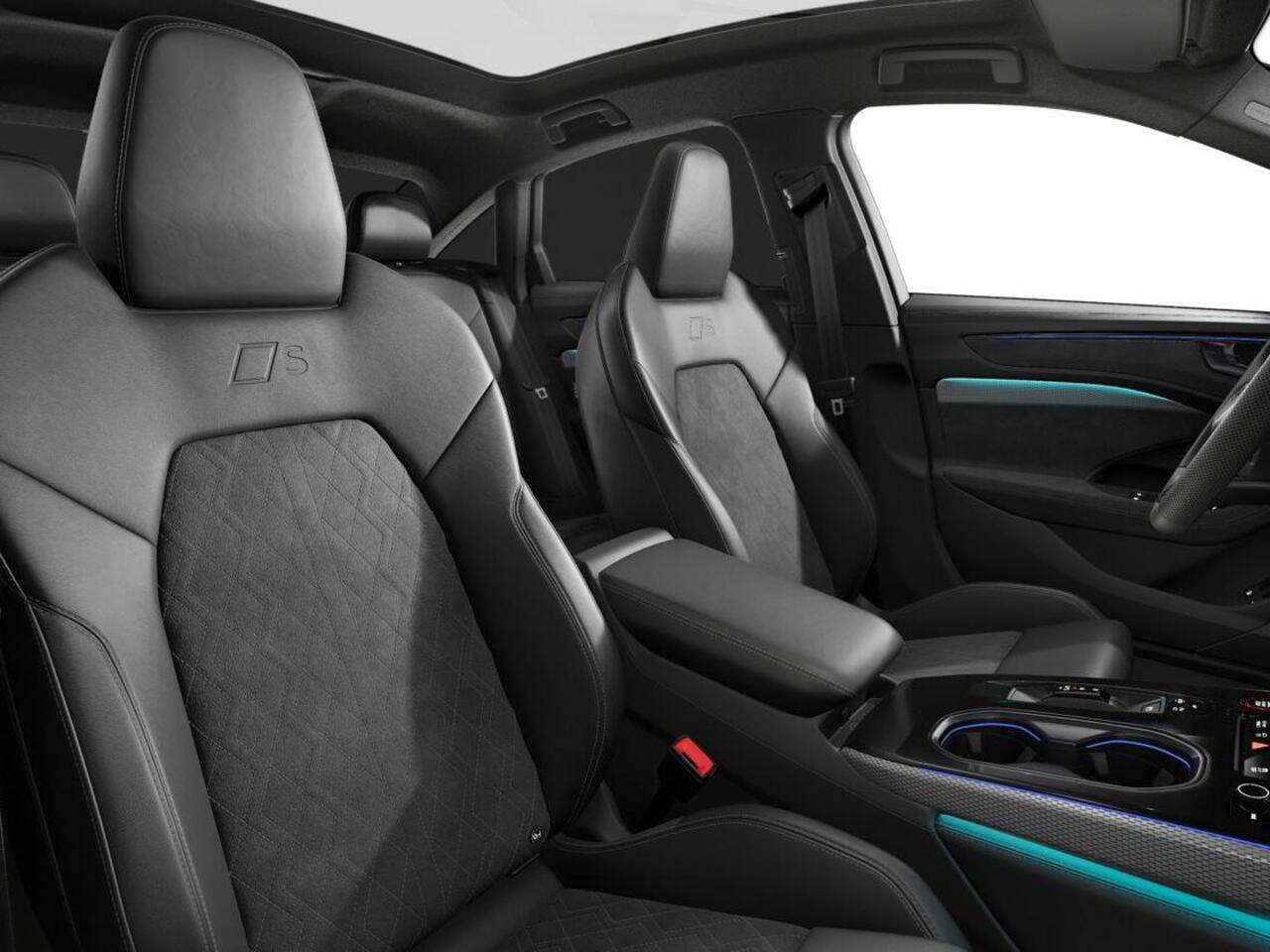 Audi A6 Limousine 2.0 e-hybrid quattro S Edition 299 PK · Tech pro · Luchtvering · B&O Premium 3D · Glazen panoramadak