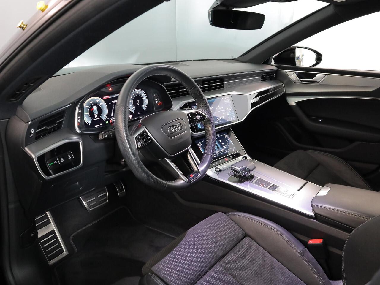 Audi A7 Sportback 50 TFSI e quattro Pro Line S 299 pk S-tronic | Navigatie | Parkeersensoren (Park assist) | Achteruitrijcamera | Adaptieve cruise control | Stoelverwarming | S-Line |