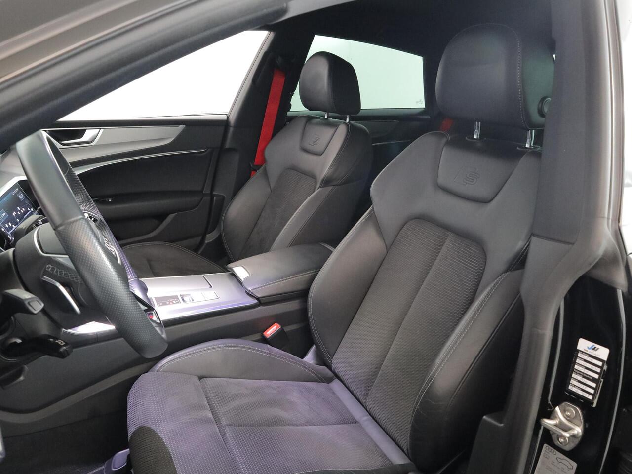 Audi A7 Sportback 50 TFSI e quattro Pro Line S 299 pk S-tronic | Navigatie | Parkeersensoren (Park assist) | Achteruitrijcamera | Adaptieve cruise control | Stoelverwarming | S-Line |