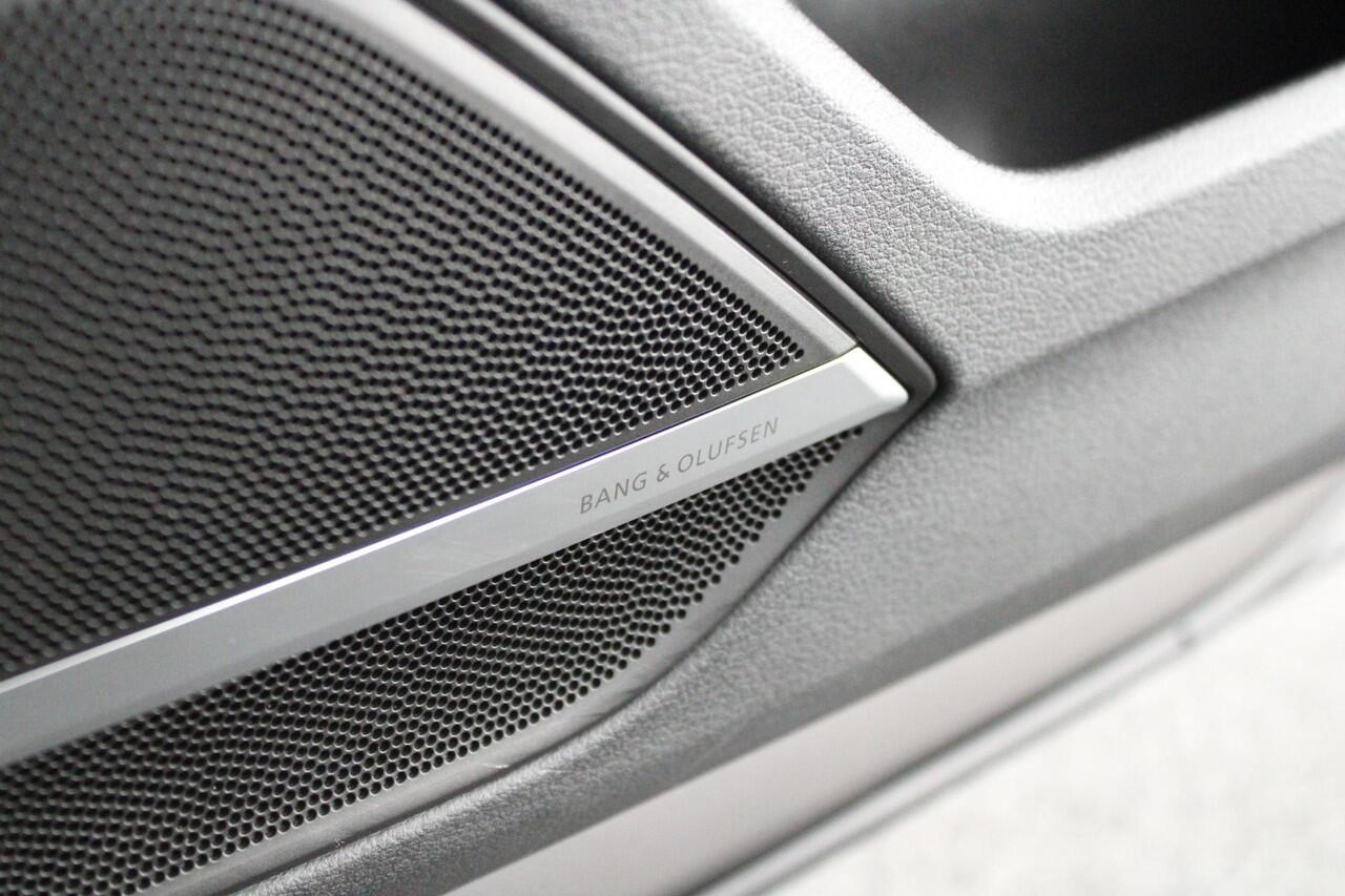 Audi A8 55 TFSI 340pk quattro Pro Line Plus Cognac Leder B&O Panoramadak Memory 360Camera Head-Up Standkachel Keyless Navigatie