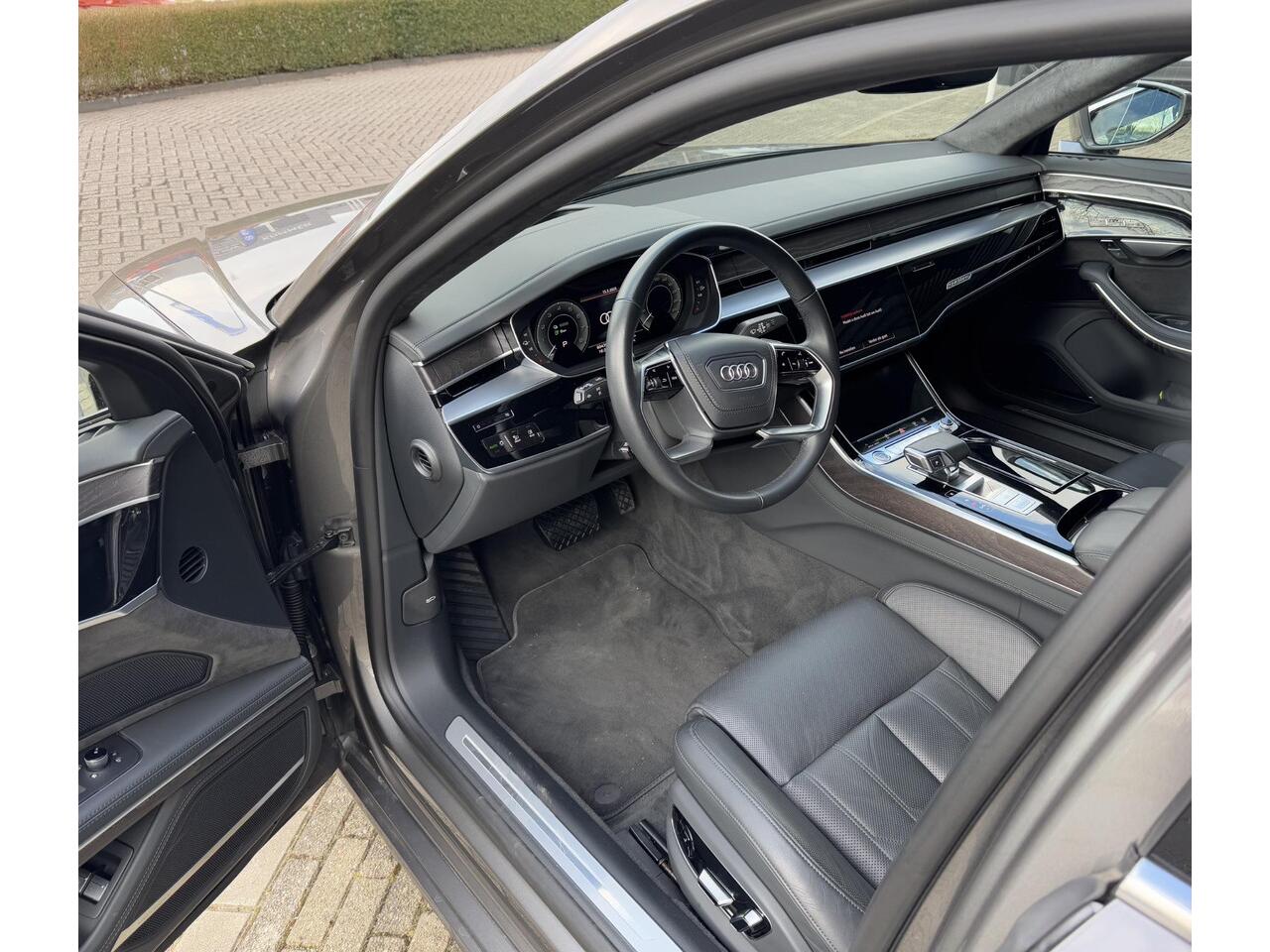 Audi A8 60 TFSIe Hybrid Quattro Pro Line Plus