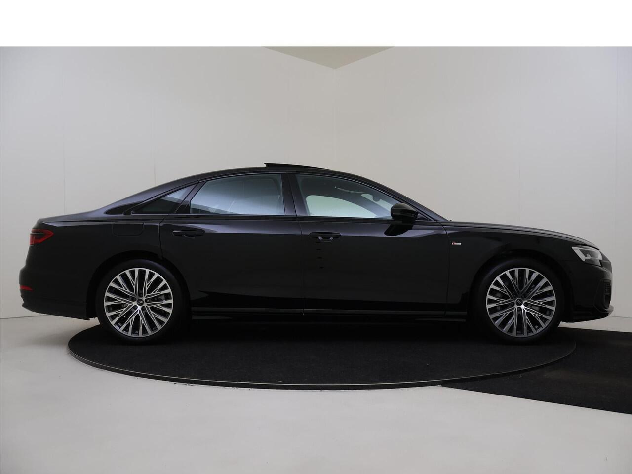 Audi A8 60 TFSI e quattro | Panoramadak | Luchtvering | Bang & Olufsen | 360 camera | 4-zone airco inclusief stoelverwarming achter | Head-up display | Stoelventilatie voor inclusief massagefunctie | Servosluiting portieren | LED matrix verlichting |