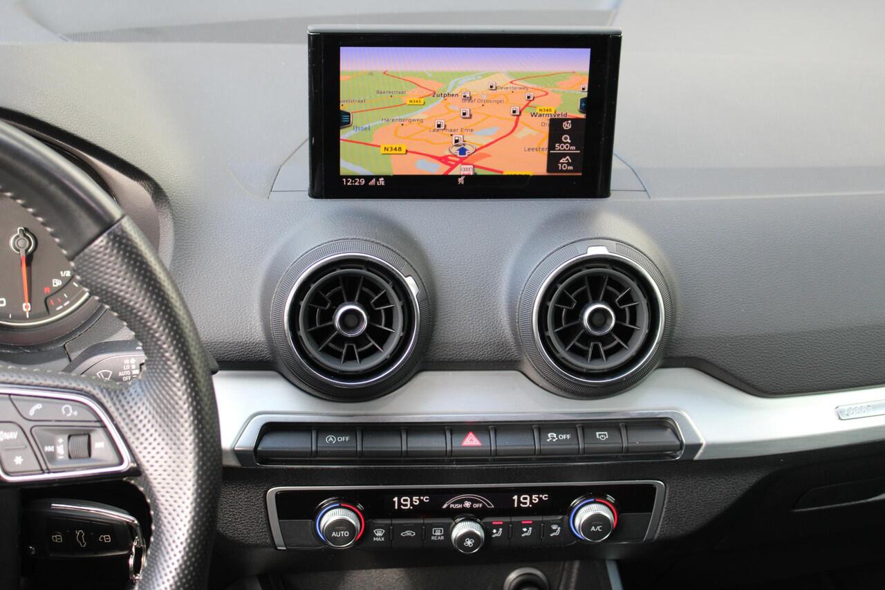 Audi Q2 30 TFSI Sport Pro Line S | Panormadak | S-Line | All season banden | Navigatiesysteem