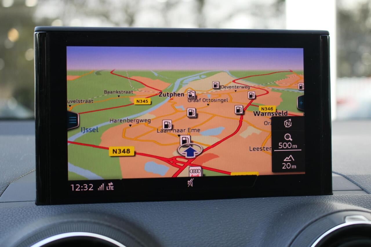 Audi Q2 30 TFSI Sport Pro Line S | Panormadak | S-Line | All season banden | Navigatiesysteem