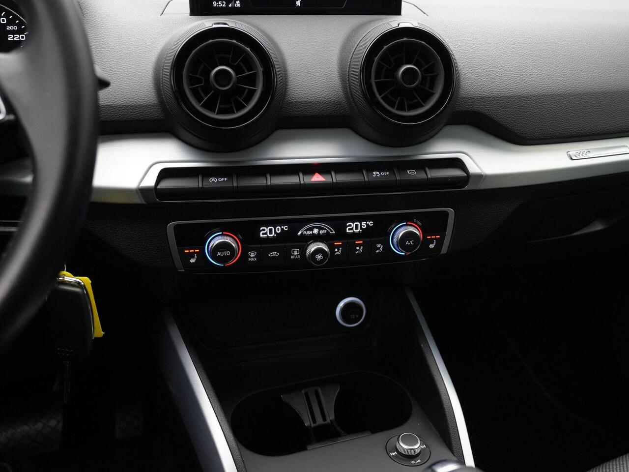 Audi Q2 1.4 TFSI 150 pk S-tronic CoD Sport Pro Line | Stoelverwarming | Navigatie | Parkeersensoren achter