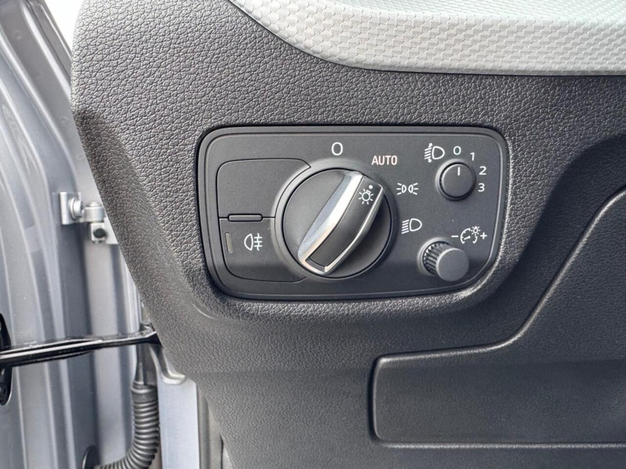 Audi Q2 35 TFSI CoD Design